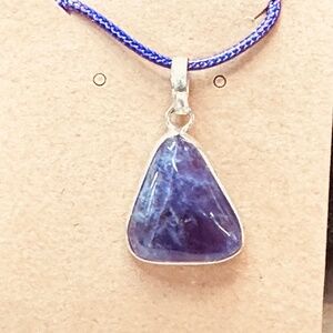 925 Sterling Silver Plated & Amethyst Stone/Crystal Trillion Cut Pendant EUC